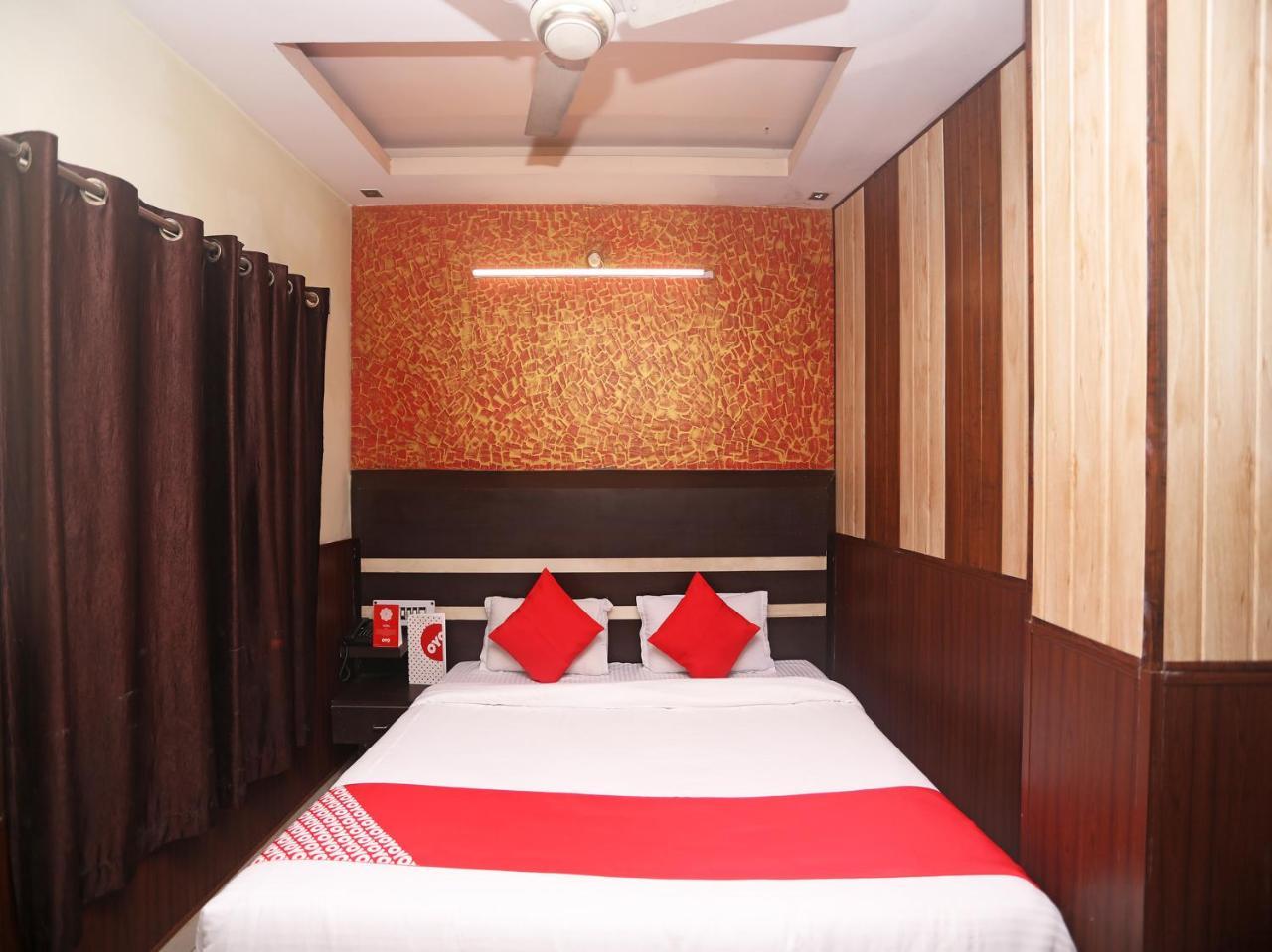 Vaccinated Staff- Oyo 18541 Hotel Haridev Roorkee Ngoại thất bức ảnh